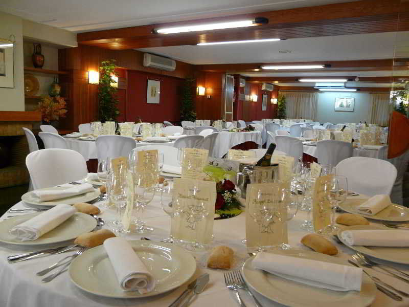 Hotel Nice La Seu d'Urgell Esterno foto